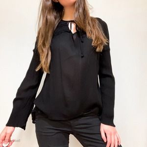 Xhilaration Boho Keyhole Bell Sleeve Blouse Black